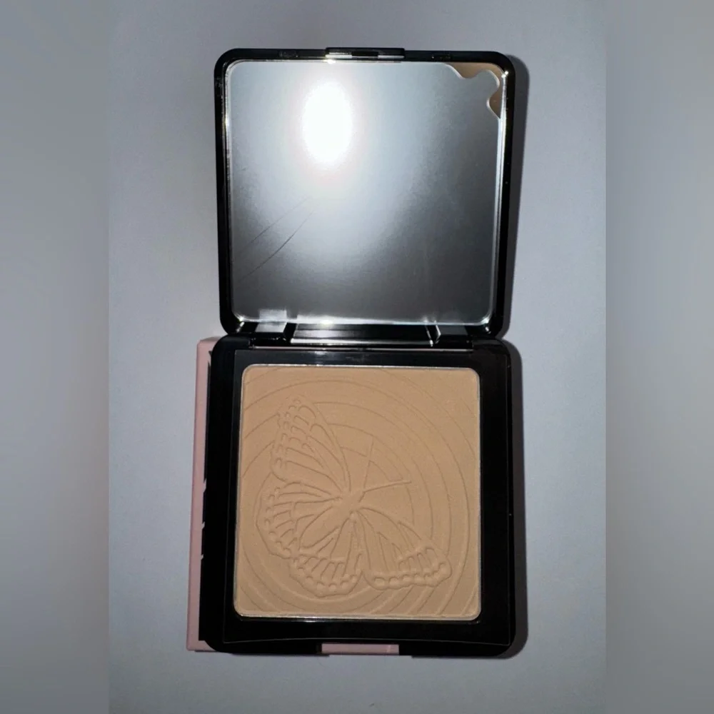 WHATS UP BEAUTY Wind Dancer Pressed Setting Powder 9g • NEW